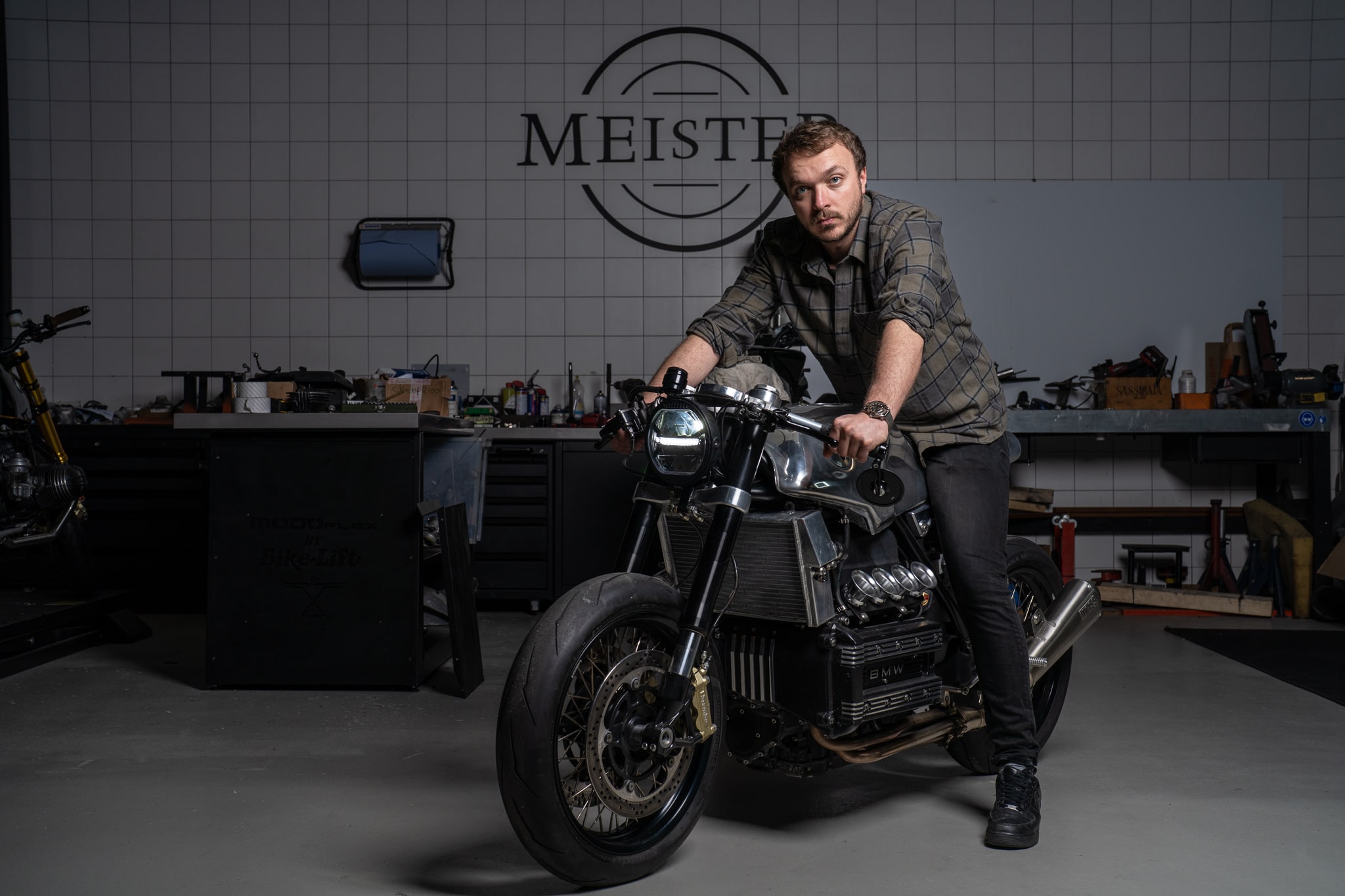 Antoine Meister, Transformateur de motos