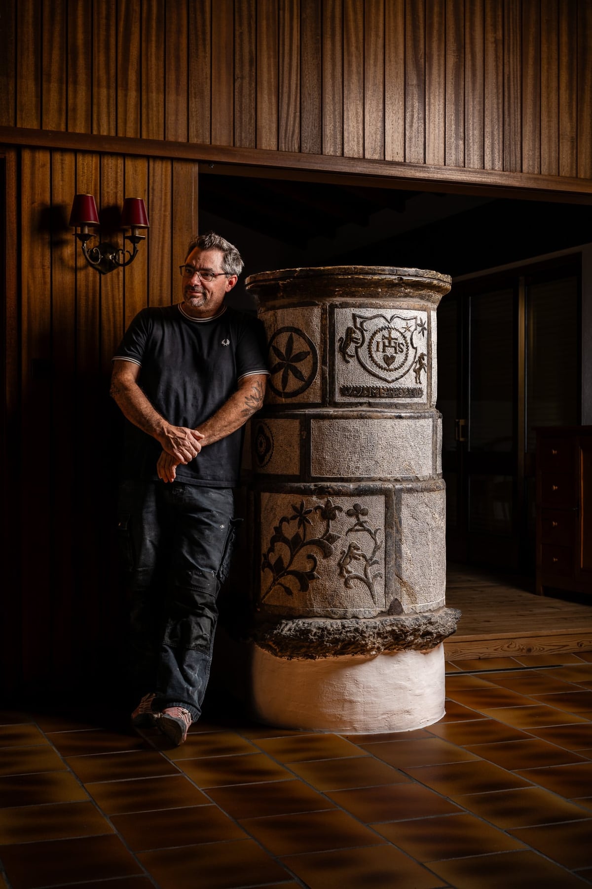 Benoît Felley, restaurateur de pierres ollaires. — photographie