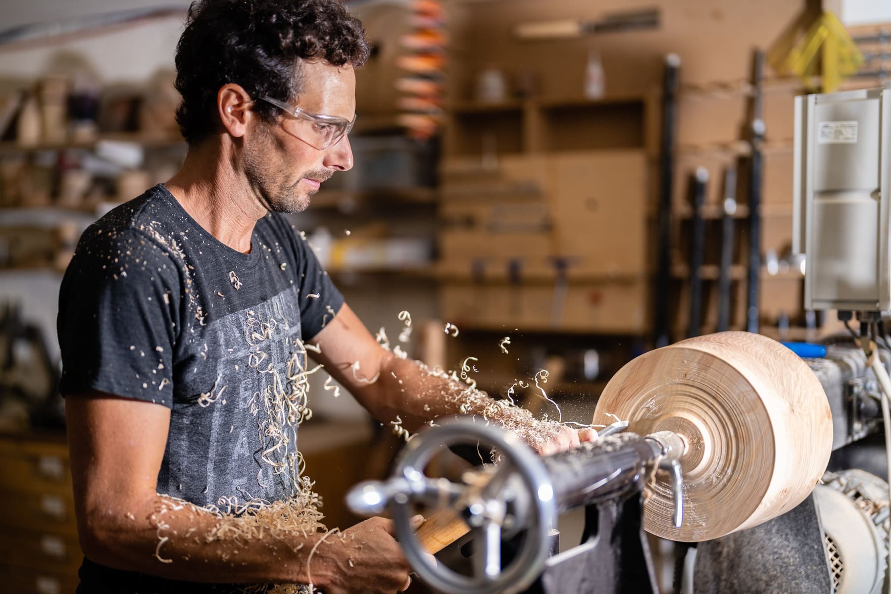 Jérôme Blanc, tourneur d’art sur bois. — photographie